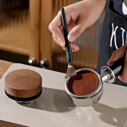 Petite brosse de nettoyage pour moulin à café et machine à café