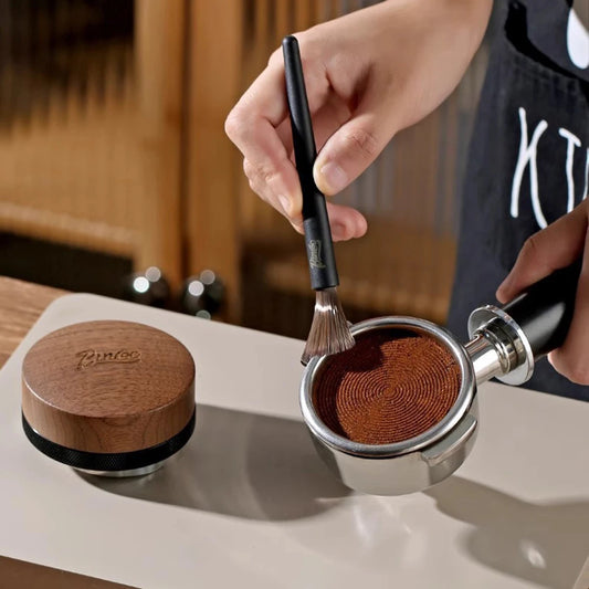 Petite brosse de nettoyage pour moulin à café et machine à café